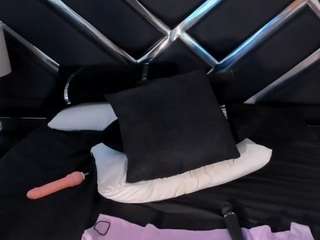 ravendarkk live webcam show