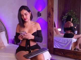 renataa-black
