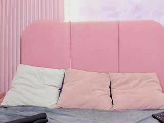 ScarlethAura live cam preview