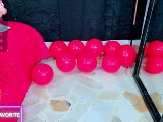 Victoria Queen live webcam show