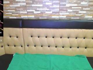 Live cam show with Yanisa23
