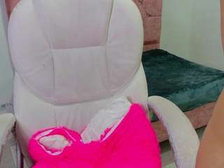 Live cam show with ArianaFire