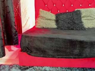 ArianaFire live webcam show