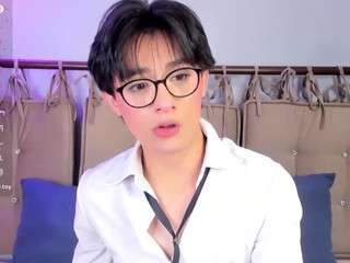 Cherryyboy live cam preview