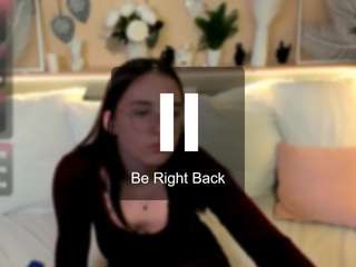 Live cam show with MayaWinters