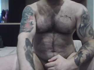 Model_Men