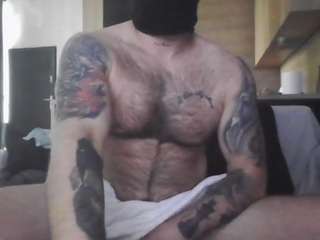 Model_Men
