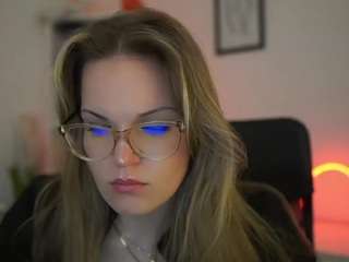 ninaviety