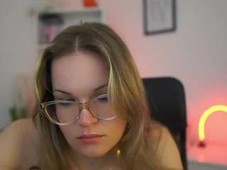 ninaviety