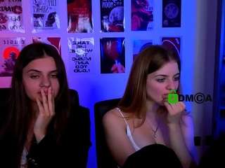 prettyamyy live webcam show