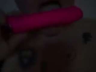 qveenbreezi
