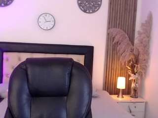 sia-foxx01 Live Webcam on CamSoda