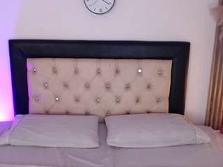 Sia-Foxx01 live cam preview