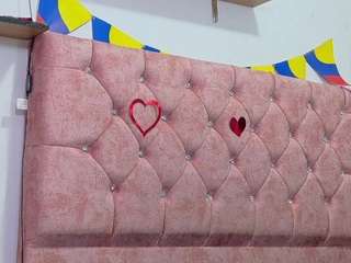 velinahoney Sex Cam Show