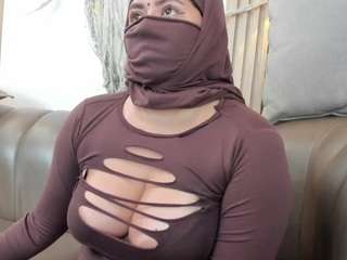 yasmin-dina