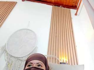 yasmin-dina