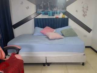 Zalomme live webcam show