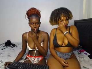 DollyCookie live webcam show