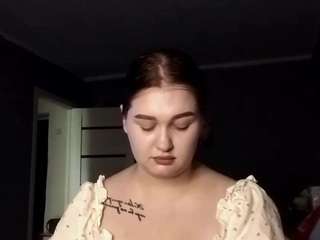 niamhash camsoda