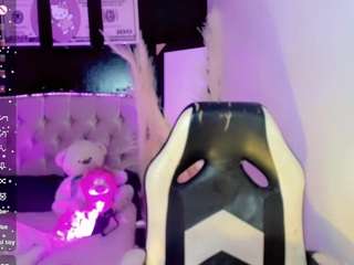 camila-valkyrie live webcam show