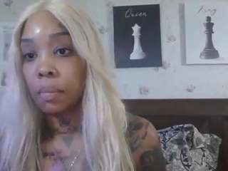 dreakabailey Live Webcam on CamSoda