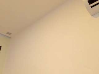 emmaa-walton Sex Cam Show