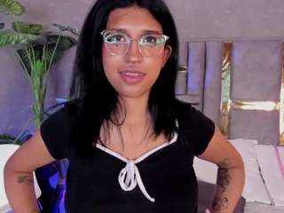 karin-fg Live Webcam on CamSoda