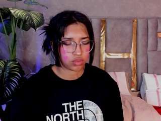 Karin-Fg live cam preview