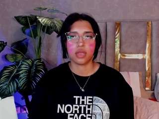 Karin-Fg live cam preview