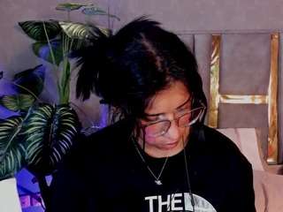 Karin-Fg live cam preview