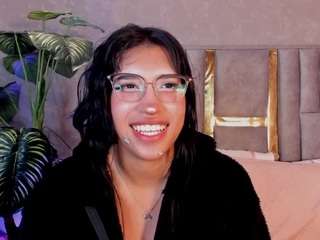 Karin-Fg live cam preview