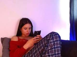 melani03bear Live Webcam on CamSoda