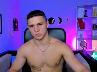 mike-crist1 live cam