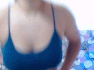 NoiraVale live cam preview
