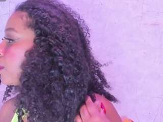 CamilleWest live webcam show