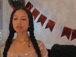 jadee-angels on CamSoda