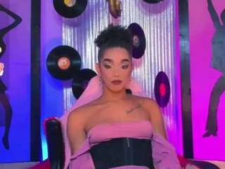 nickyminach Sex Cam Show