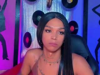 nickyminach live cam preview
