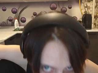 Live cam show with TessaVahey