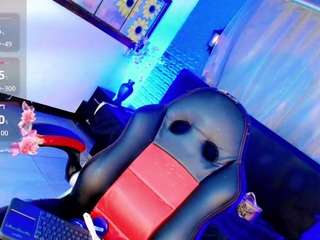 victoria live webcam show