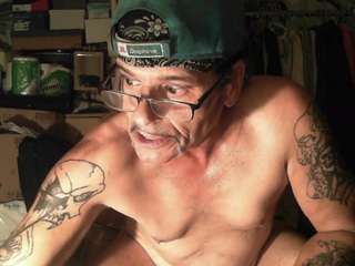 Hollywood6963