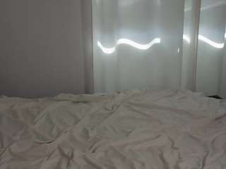 hellokikky live webcam show