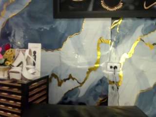 yasmine-d's live room