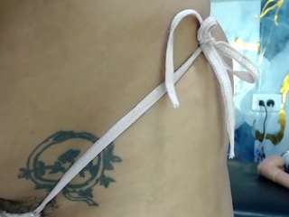 yasmine-d live webcam show