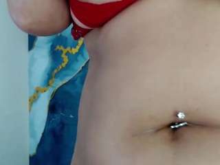 Yasmine live cam preview