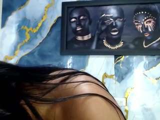 Yasmine live cam preview