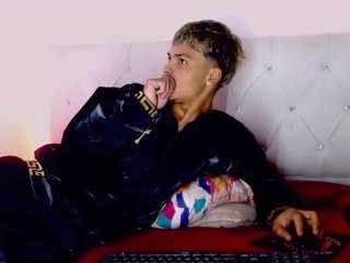 angel-foxxx