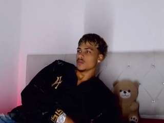 angel-foxxx