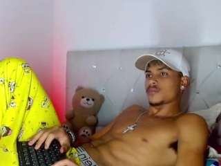 angel-foxxx