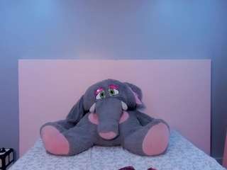 antonella-bratz4 Live Webcam on CamSoda